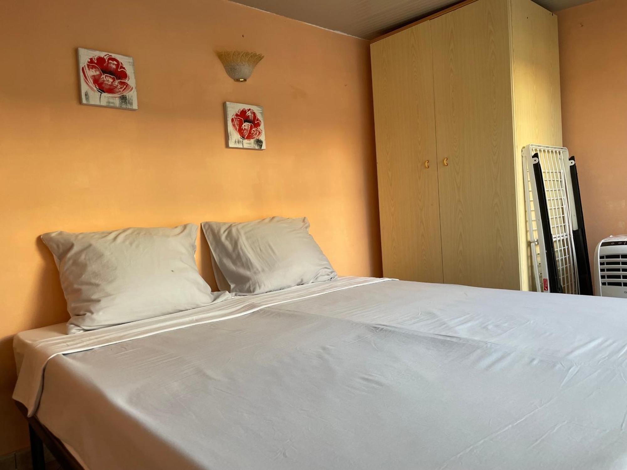 Residence Don Turi วิลลาฟรังกา ติร์เรนา ภายนอก รูปภาพ